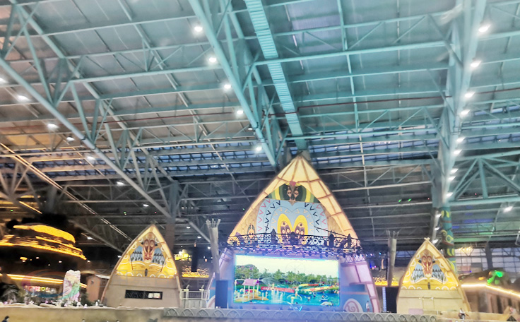 通用舞臺廣州某水世界項目，涉及舞臺燈光、音響及吊桿系統(tǒng)全面竣工，打造沉浸式演藝新標(biāo)桿